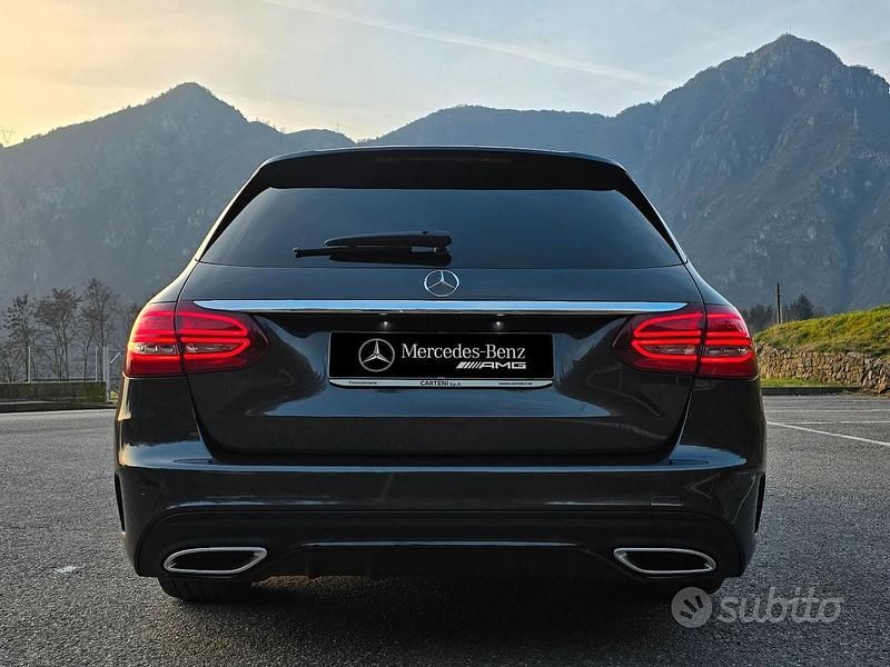 Usata Mercedes C220 AMG 194 CV (142 kW) 2021 Grigio Station wagon