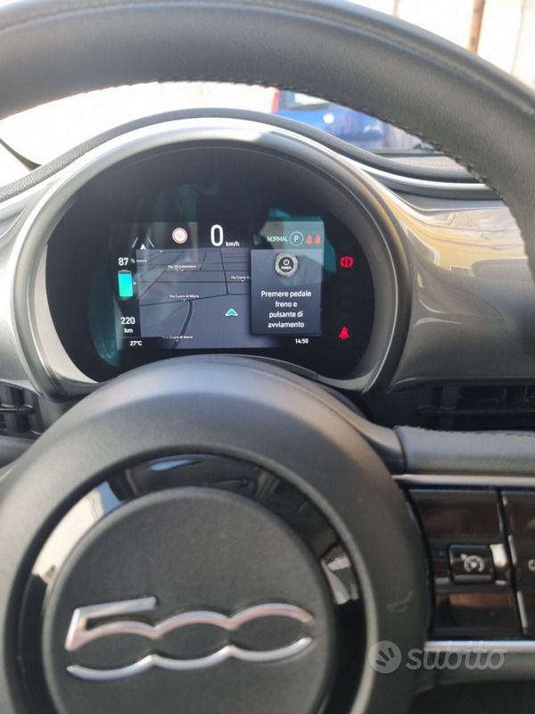 Usata Fiat 500e 86 kW (118 CV) 2022 Grigio Utilitaria