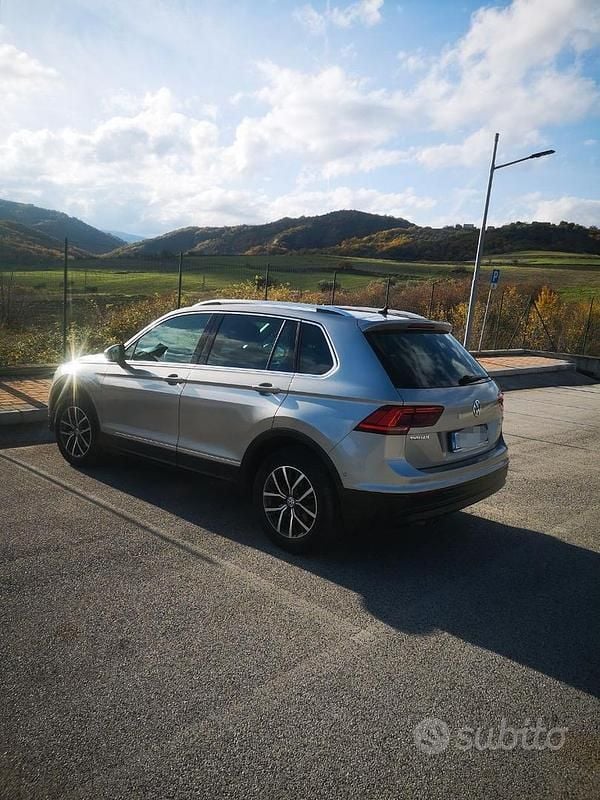 Usata VW Tiguan 150 CV (110 kW) 2018 Grigio SUV