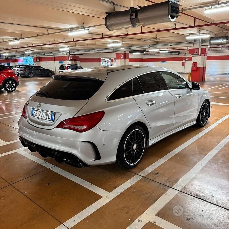 Usata Mercedes CLA220 Shooting Brake 177 CV (130 kW) 2016 Grigio Station wagon