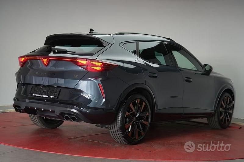 Usata Cupra Formentor VZ 333 CV (244 kW) 2025 Grigio SUV