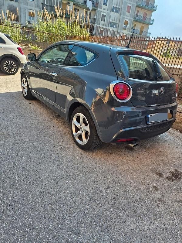 Usata Alfa Romeo MiTo 70 CV (51 kW) 2017 Grigio Utilitaria