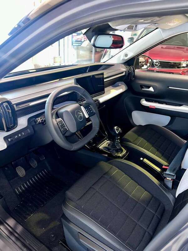 Usata Citroën C3 101 CV (74 kW) 2024 Blu/azzurro Utilitaria