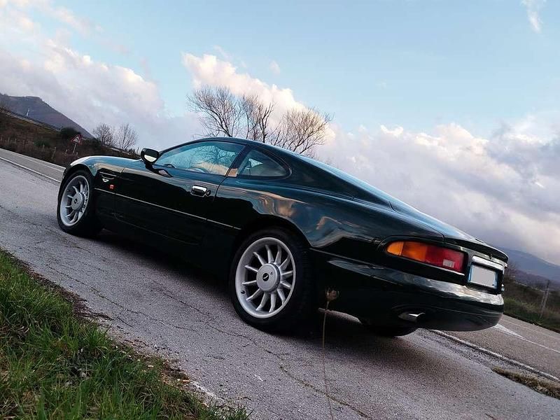 Usata Aston Martin DB7 334 CV (245 kW) 1996 Verde Coupé