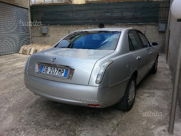 Lancia thesis for sale