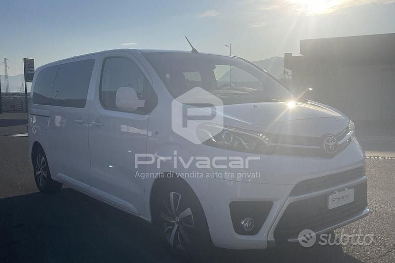 Usata Toyota Proace Verso Luxury 177 CV (130 kW) 2019 Bianco Station wagon