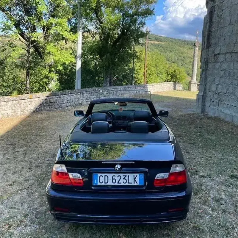Usata BMW 318 Cabriolet 143 CV (105 kW) 2003 Cabrio