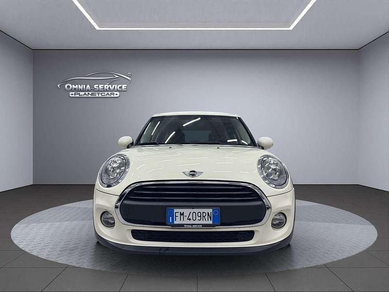 Usata Mini One D Business 95 CV (69 kW) 2017 Beige Utilitaria