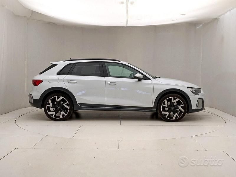 Usata Audi A3 Comfort 150 CV (110 kW) 2025 Bianco Berlina