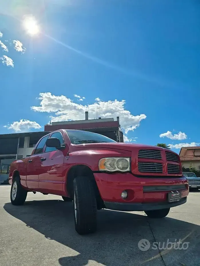 Usata Dodge Ram 238 CV (175 kW) 2005 Pick-up