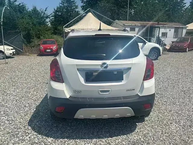 Usata Opel Mokka S 131 CV (96 kW) 2013 Bianco SUV