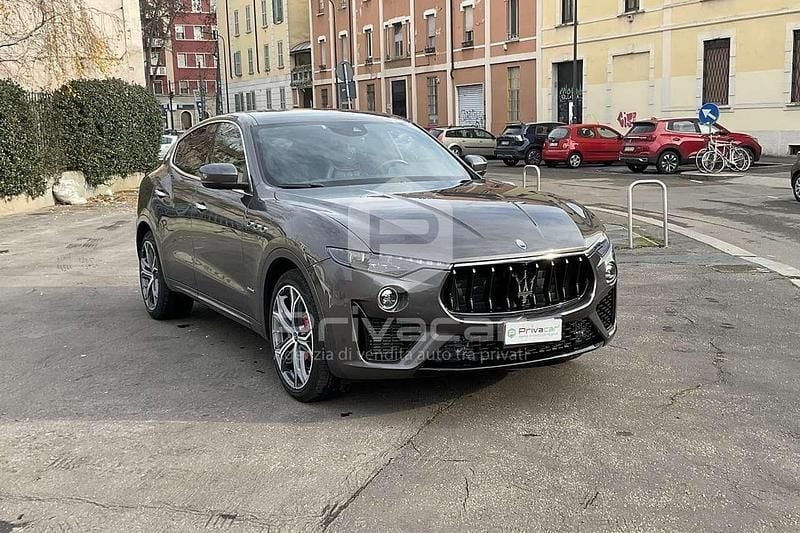 Usata Maserati GranSport 275 CV (202 kW) 2021 Grigio Station wagon