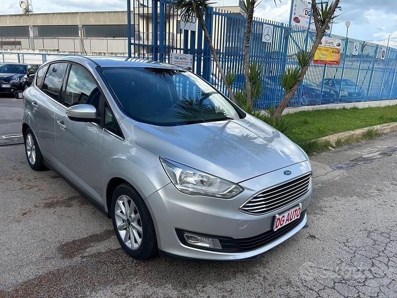 Argento Usata 2015 Ford C-MAX Titanium Monovolume | 7400 € (Buon prezzo) - Immagine 1/4
