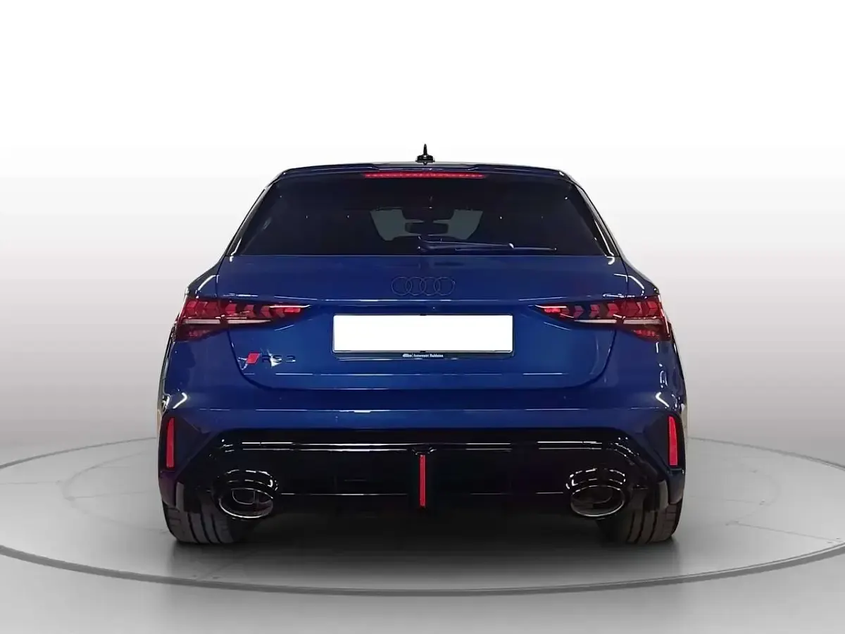 Usata Audi RS3 Ambiente 400 CV (294 kW) 2025 Ascari Berlina