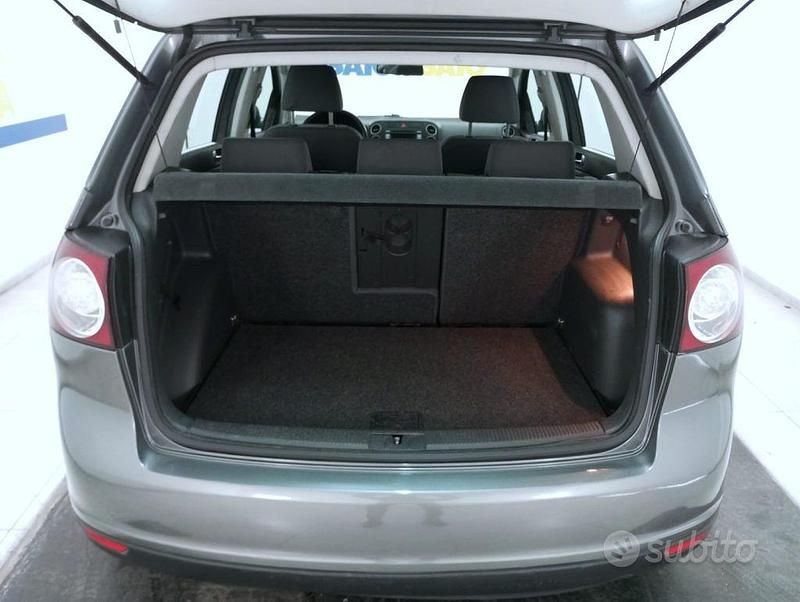 Usata VW Golf Plus Cross Goal 102 CV (75 kW) 2006 Vari colori metallizzato Monovolume