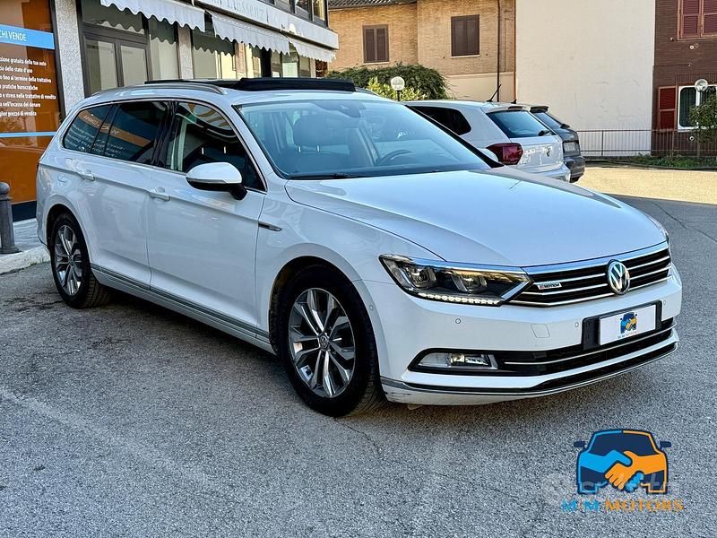 Usata VW Passat Executive 190 CV (139 kW) 2018 Bianco Station wagon