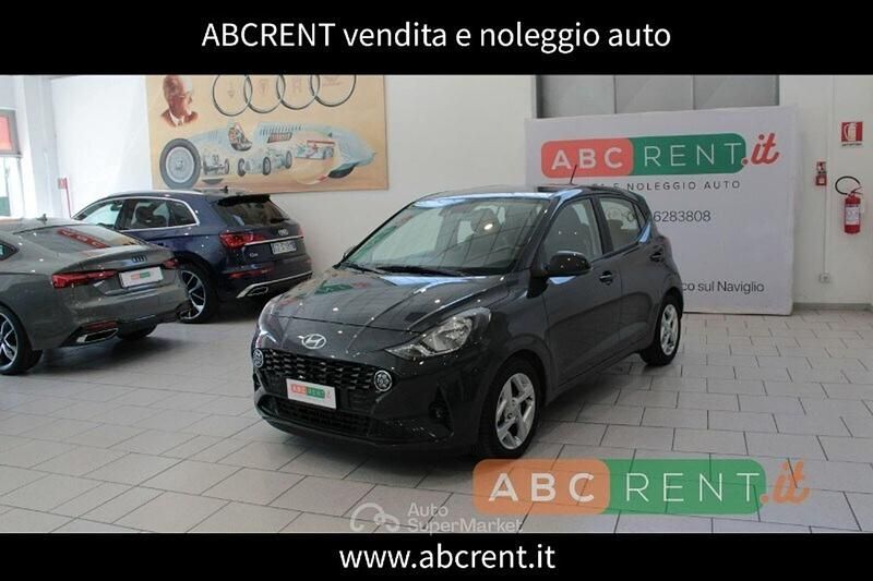 Usata Hyundai i10 67 CV (49 kW) 2022 Grigio Utilitaria