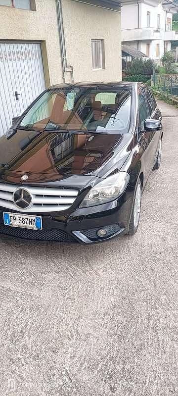 Usata Mercedes B180 Executive 109 CV (80 kW) 2013 Monovolume