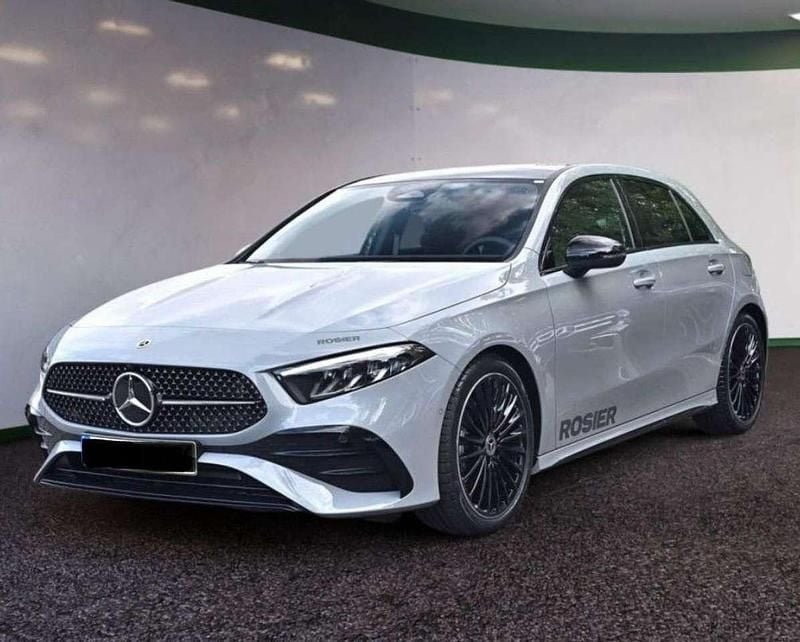 Usata Mercedes A180 AMG Line Premium Plus 116 CV (85 kW) 2025 Bianco Berlina