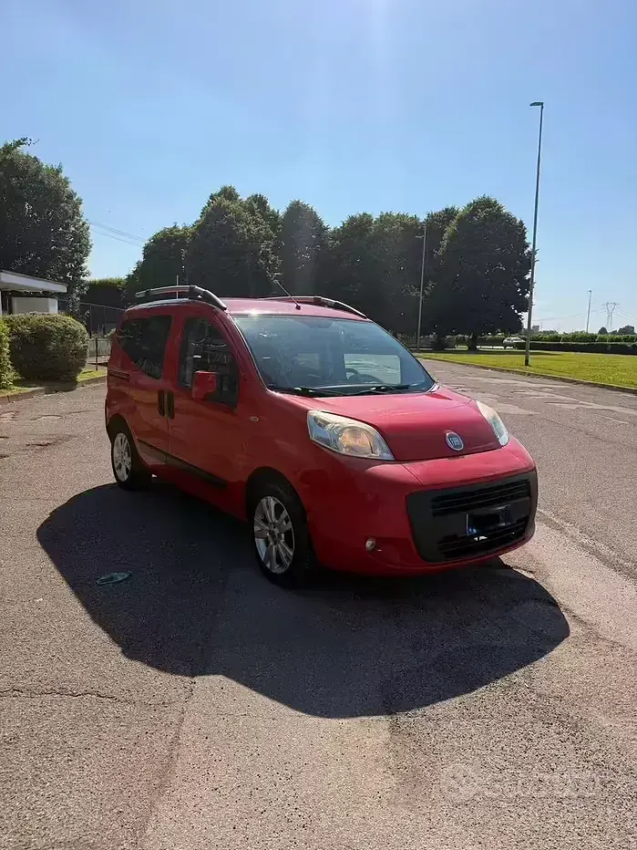 Usata Fiat Qubo Trekking 2011 Rosso Monovolume