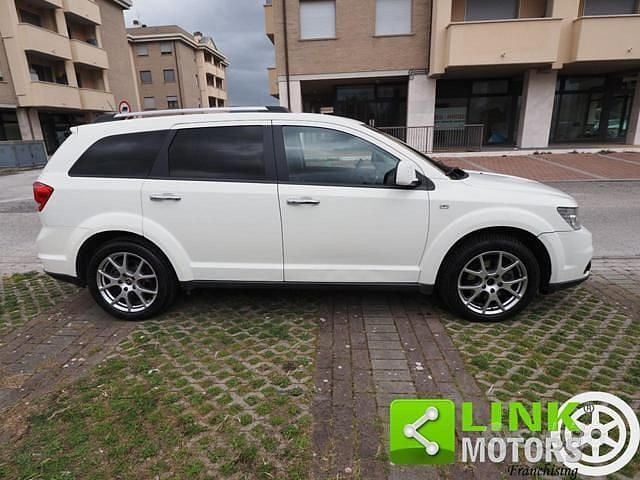 Usata Fiat Freemont Lounge 170 CV (125 kW) 2013 Bianco SUV
