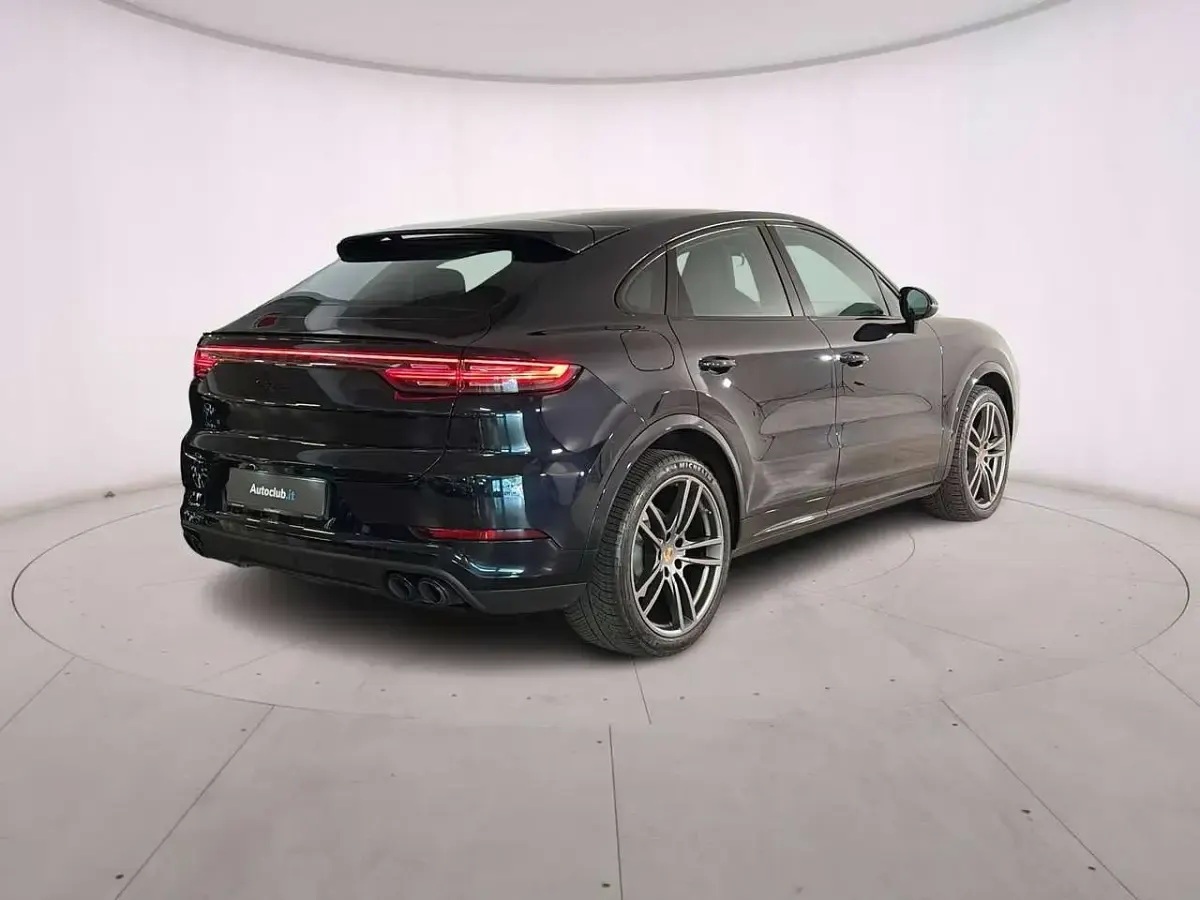 Usata Porsche Cayenne 340 CV (250 kW) 2022 Blu SUV