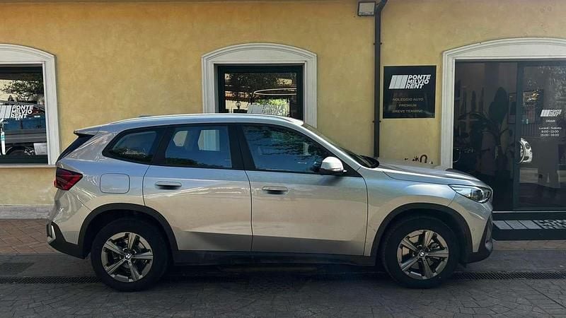 Usado BMW X1 156 CV (114 kW) 2023 Gris SUV