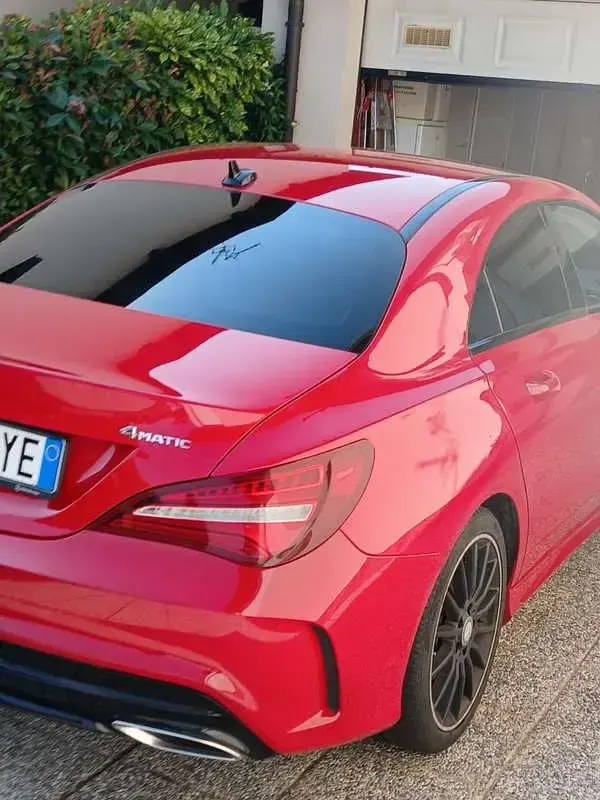Usata Mercedes CLA200 Business 136 CV (100 kW) 2017 Rosso Berlina