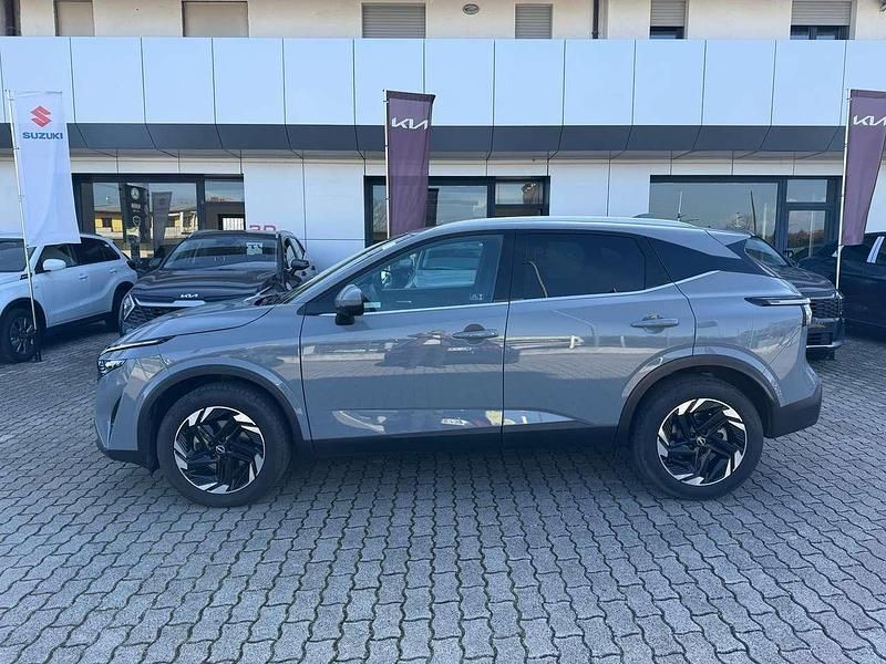Usata Nissan Qashqai N-Connecta 140 CV (102 kW) 2025 Grigio SUV