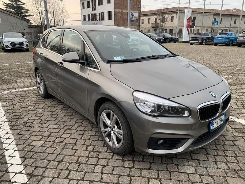 Usata BMW 216 116 CV (85 kW) 2015 Grigio Monovolume