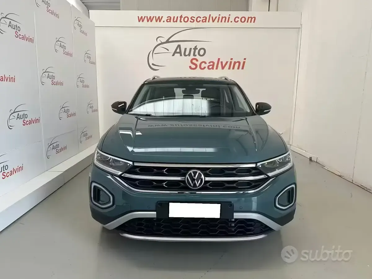Usata VW T-Roc Advance 150 CV (110 kW) 2022 Grigio SUV