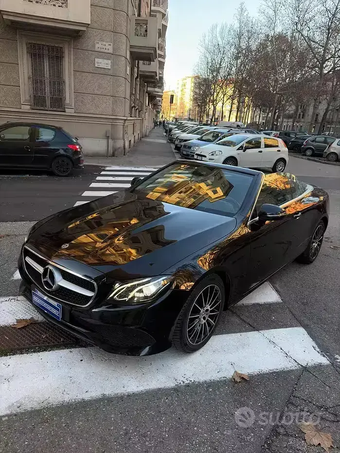 Usata Mercedes E220 194 CV (142 kW) 2019 Nero metallizzato Cabrio