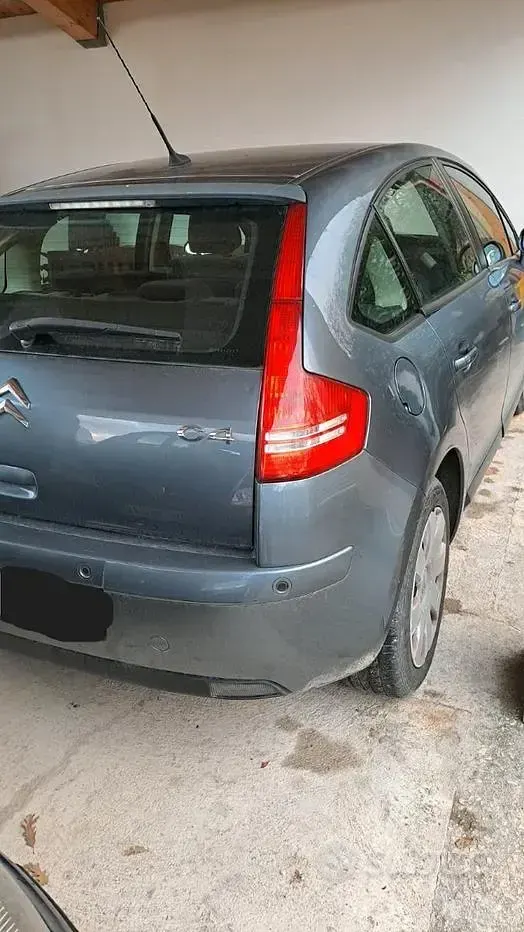Usata Citroën C4 90 CV (66 kW) 2004 Grigio Berlina