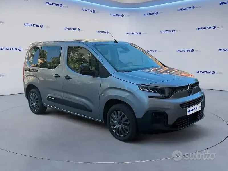 Usata Citroën e-Berlingo 102 CV (75 kW) 2025 Grigio Monovolume