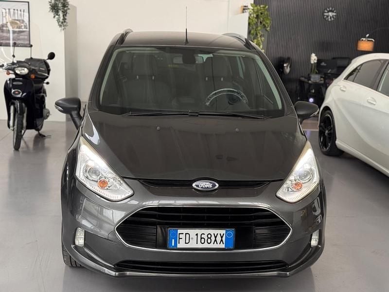 Usata Ford B-MAX Titanium 87 CV (63 kW) 2016 Grigio Monovolume