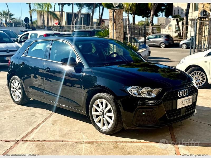 Usata Audi A1 110 CV (80 kW) 2021 Nero SUV