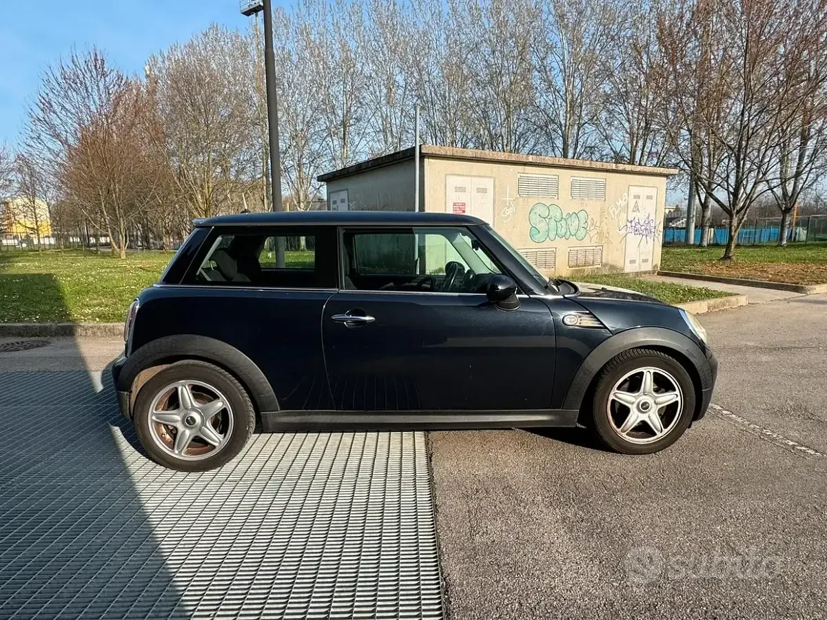 Usata Mini ONE 95 CV (69 kW) 2008 Bluazzurro Utilitaria