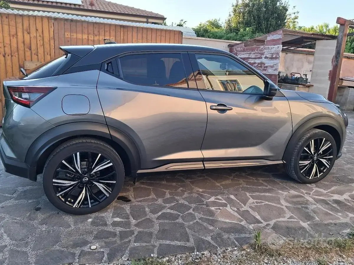 Usata Nissan Juke 114 CV (83 kW) 2023 Grigio SUV