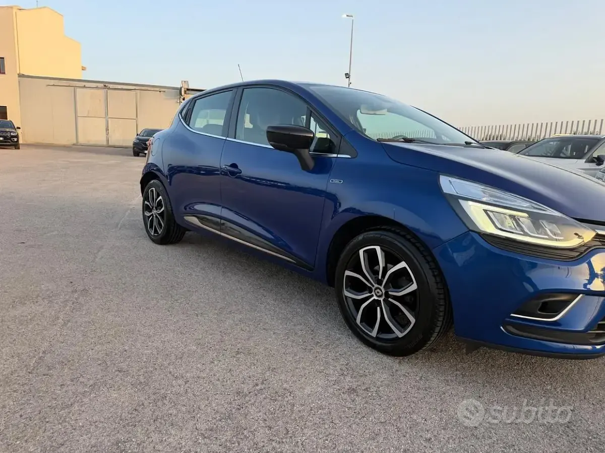 Usata Renault Clio IV 90 CV (66 kW) 2018 Bluazzurro Berlina