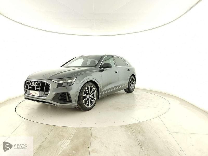 Usata Audi Q8 Sport 286 CV (210 kW) 2020 Grigio SUV
