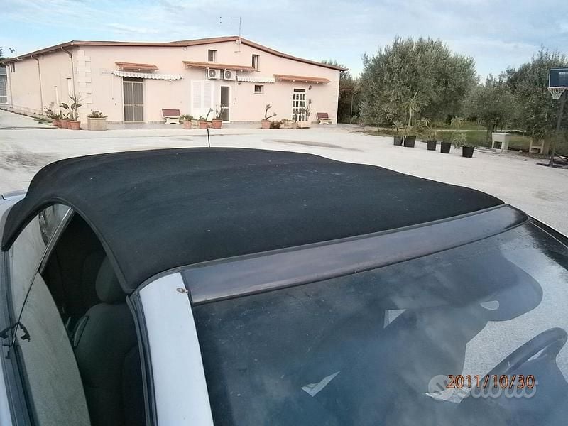 Usata Mercedes CLK200 2001 Grigio Cabrio