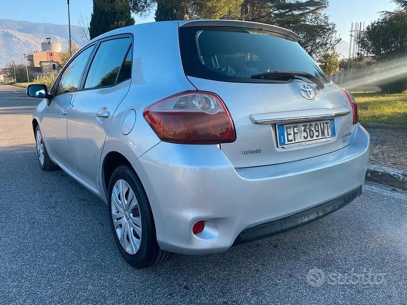 Usata Toyota Auris 2010 Berlina