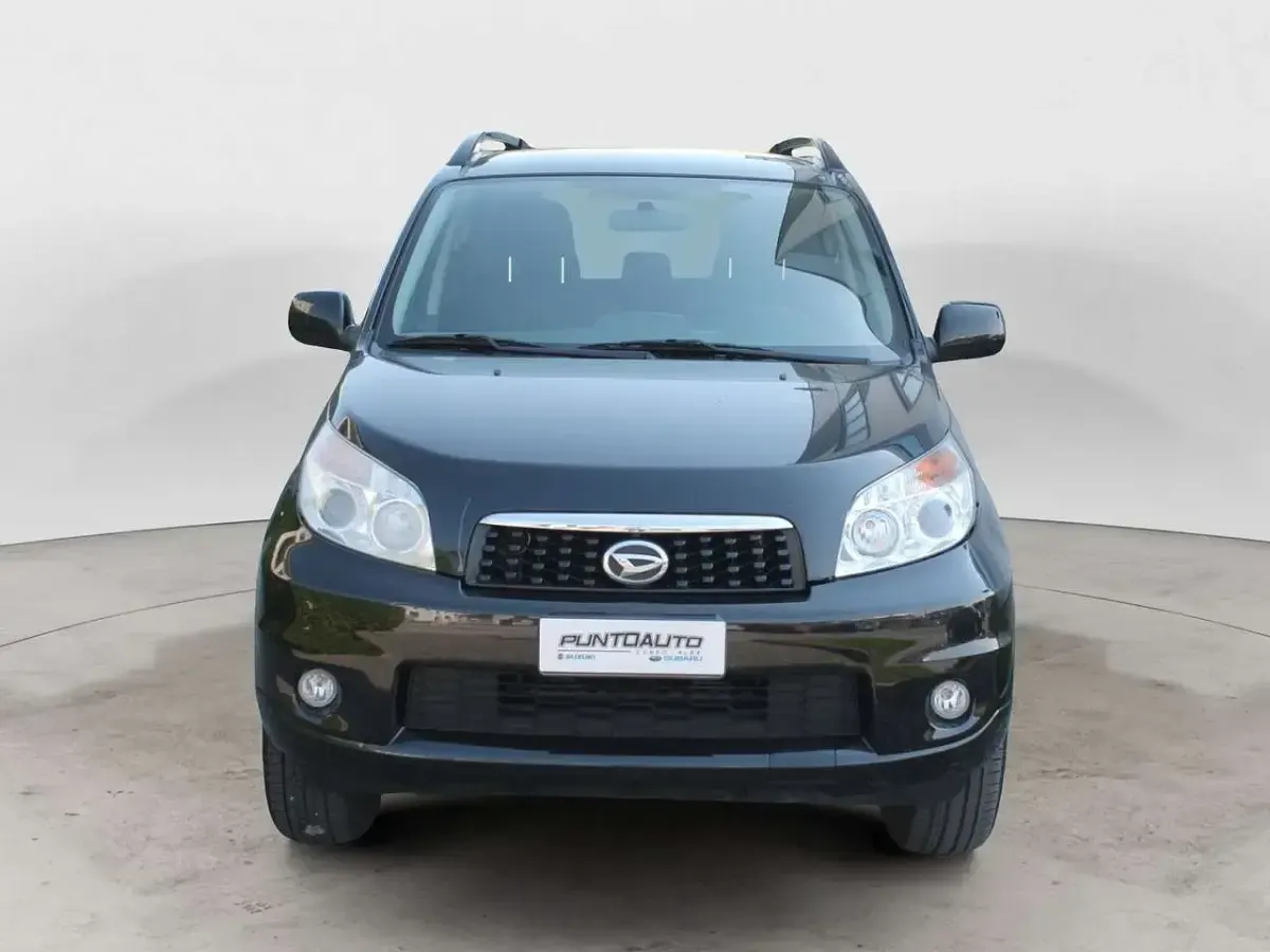 Usata Daihatsu Terios 102 CV (75 kW) 2011 Nero SUV