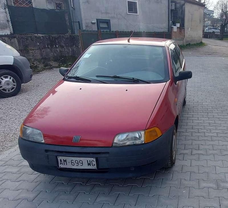 Usata Fiat Punto S 58 CV (42 kW) 1997 Berlina