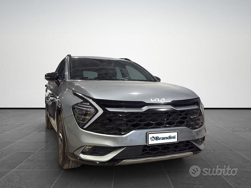 Usata Kia Sportage GT-Line 179 CV (131 kW) 2022 Grigio metallizzato SUV