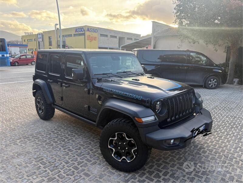 Nero Usata 2022 Jeep Wrangler Rubicon SUV | 60.000 € (Buon prezzo) - Immagine 1/4