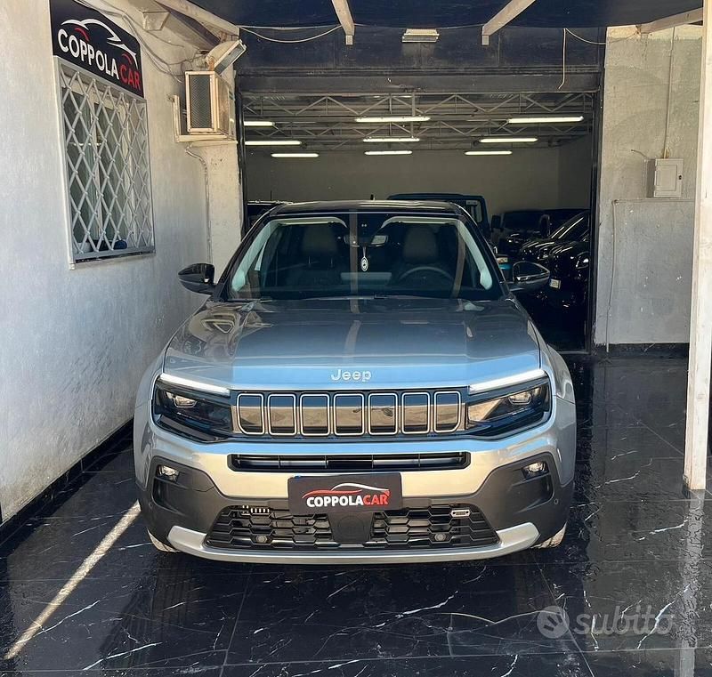 Usata Jeep Avenger Summit 101 CV (74 kW) 2024 Grigio SUV