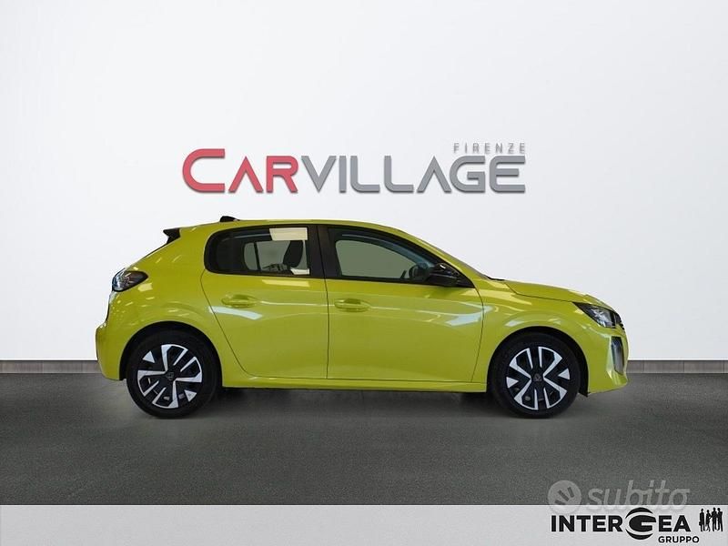 Usata Peugeot 208 Active 101 CV (74 kW) 2024 Giallo Utilitaria