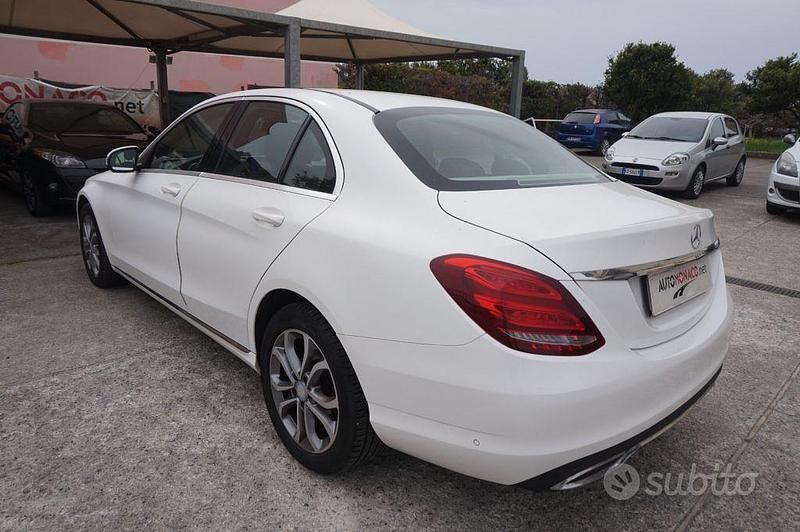 Usata Mercedes C220 170 CV (125 kW) 2016 Bianco polare Berlina
