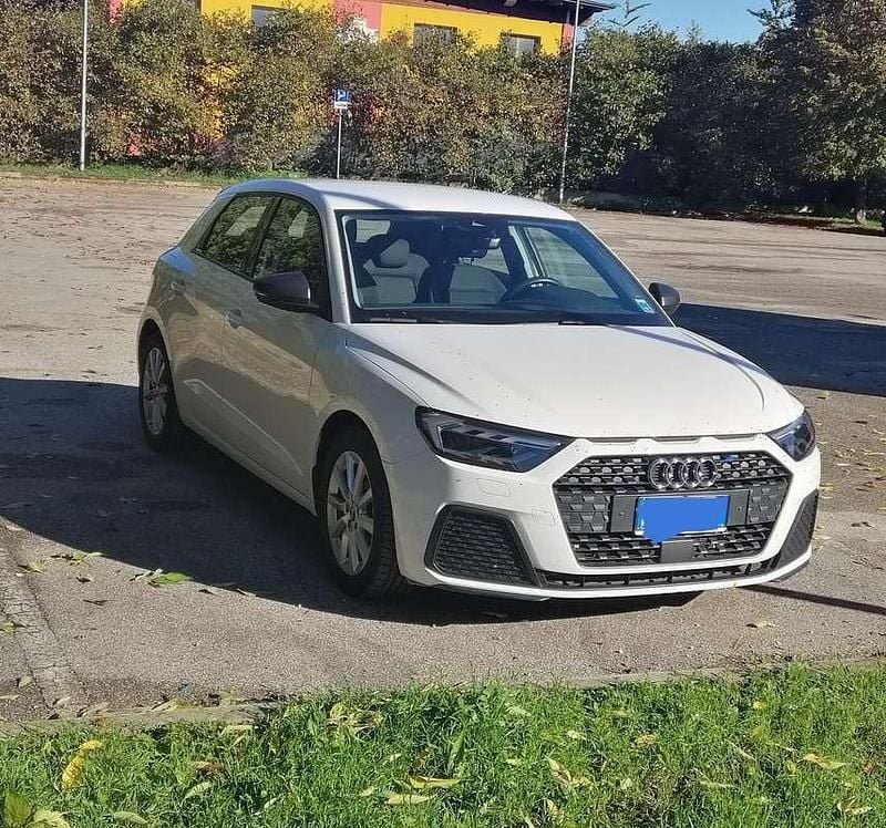 Usata Audi A1 Sportback S-Line 86 CV (63 kW) 2023 Bianco Utilitaria
